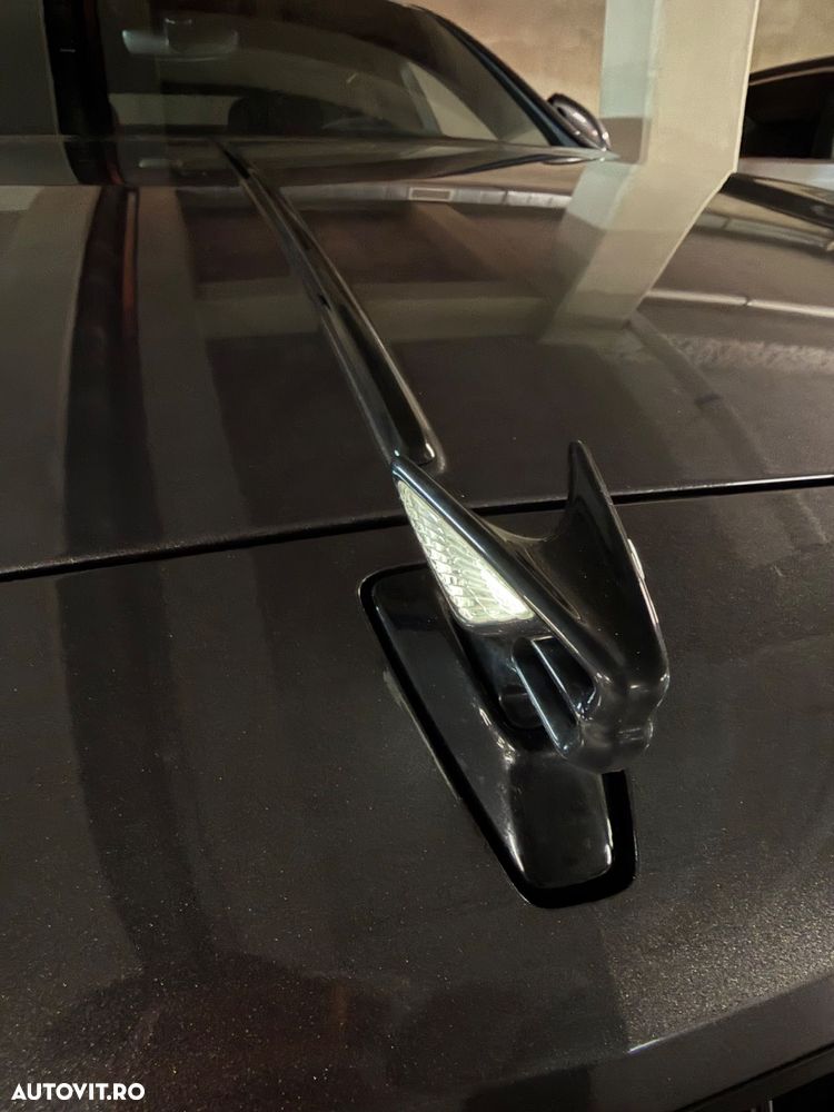 Bentley Flying Spur - 3