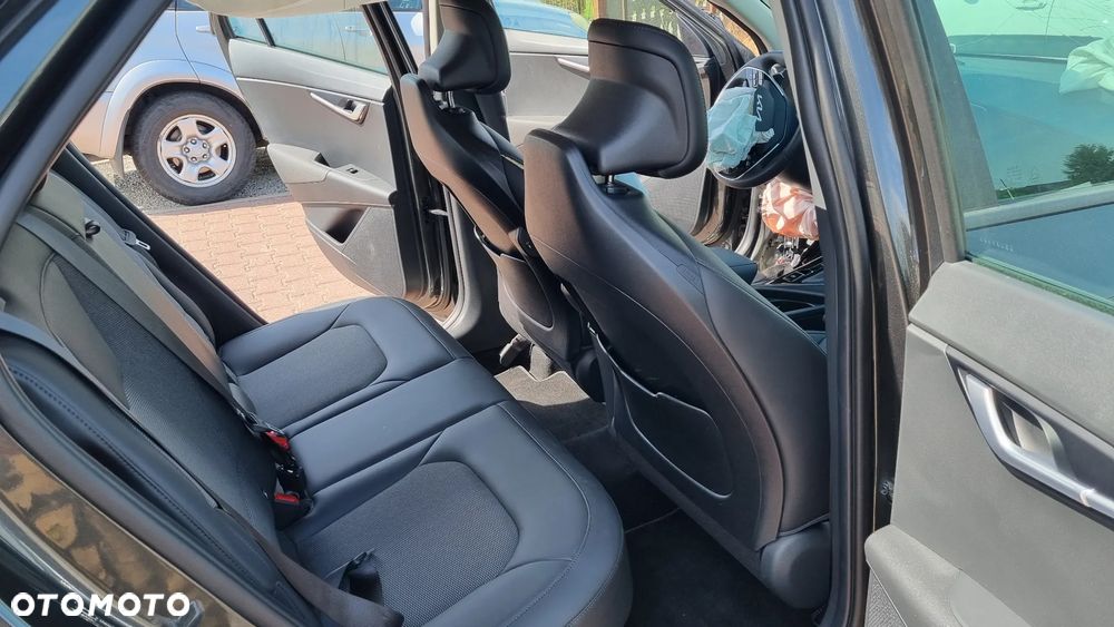 Kia Niro 1.6 GDI HEV 2WD OPF Edition 7 - 36