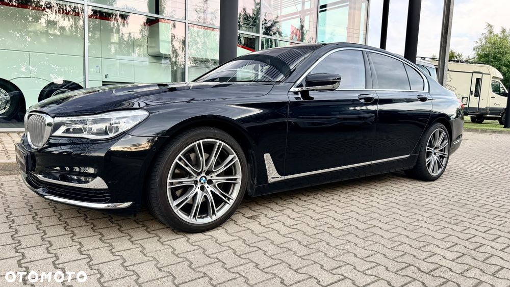 BMW Seria 7 740Ld xDrive sport - 4