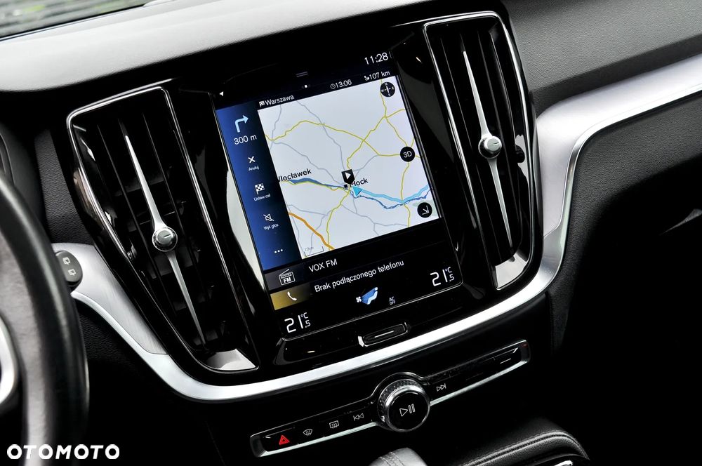 Volvo V60 T6 AWD Recharge Geartronic Inscription - 35