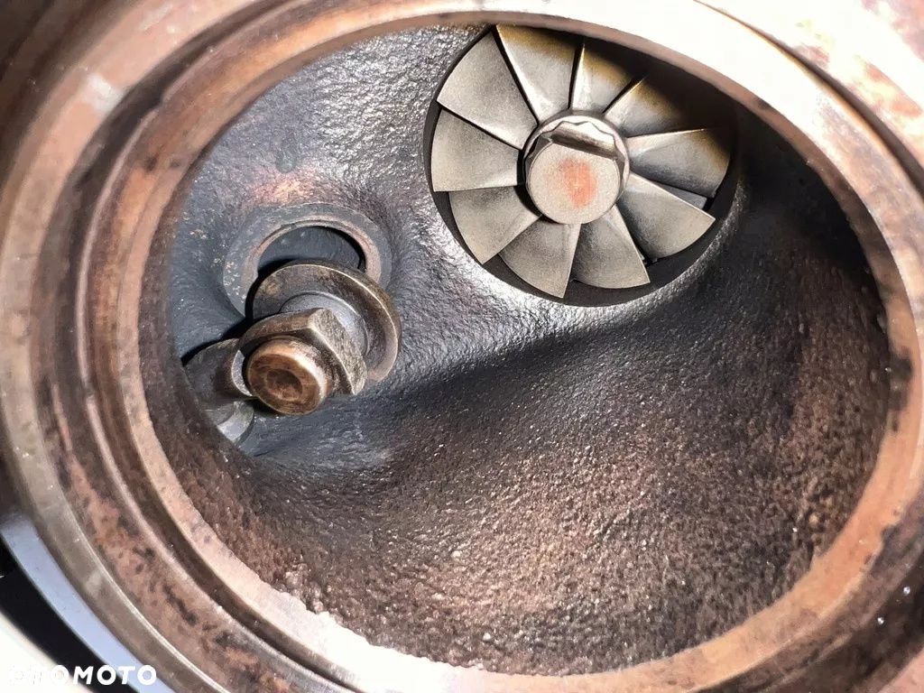 Crafter 2,0TDi turbina 03N145701R 03N145702 - 5