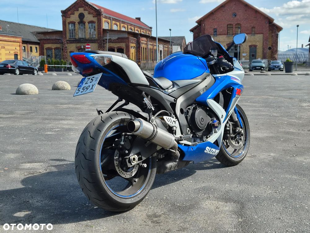 Suzuki GSX-R - 3