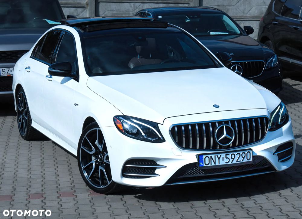 Mercedes-Benz Klasa E 43 AMG 4-Matic - 41
