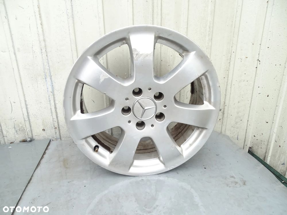 R Klasa W251 Felga 7.5Jx17 ET56 5x112 2514011002 - 2