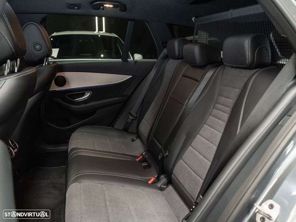 Mercedes-Benz E 300 de Avantgarde - 22