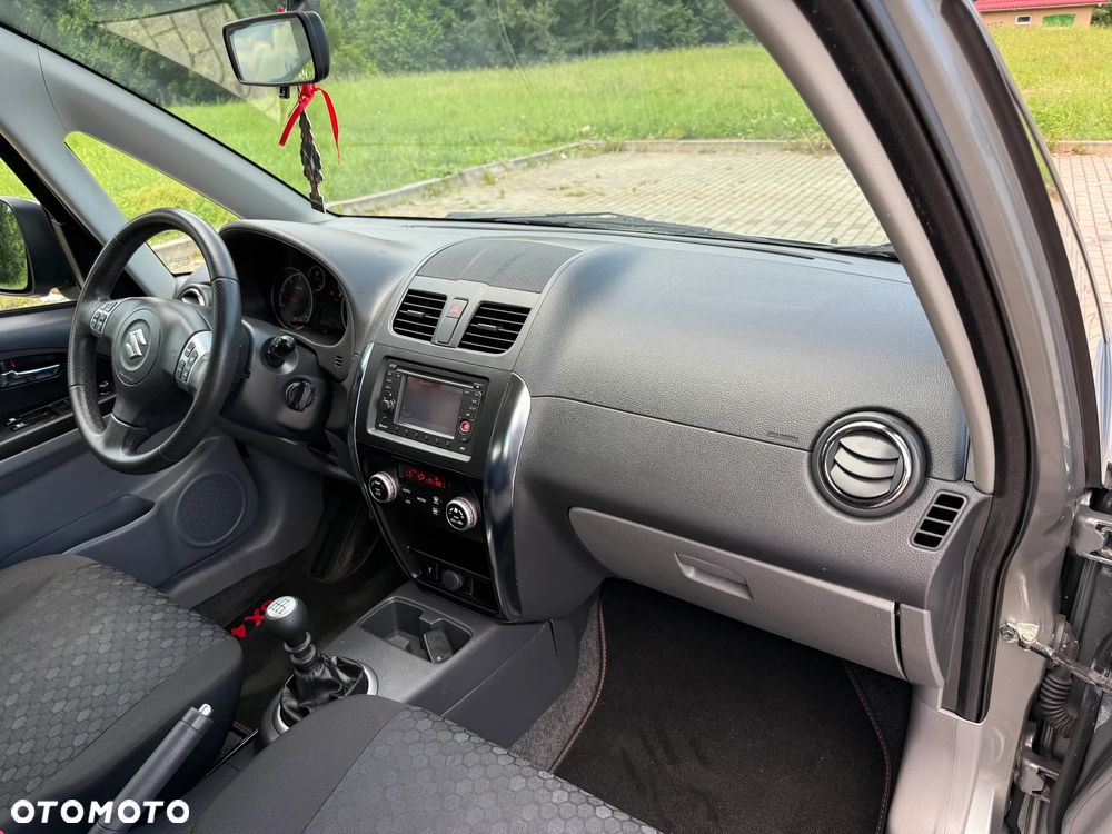 Suzuki SX4 2.0 DDiS 4x4 Comfort - 15