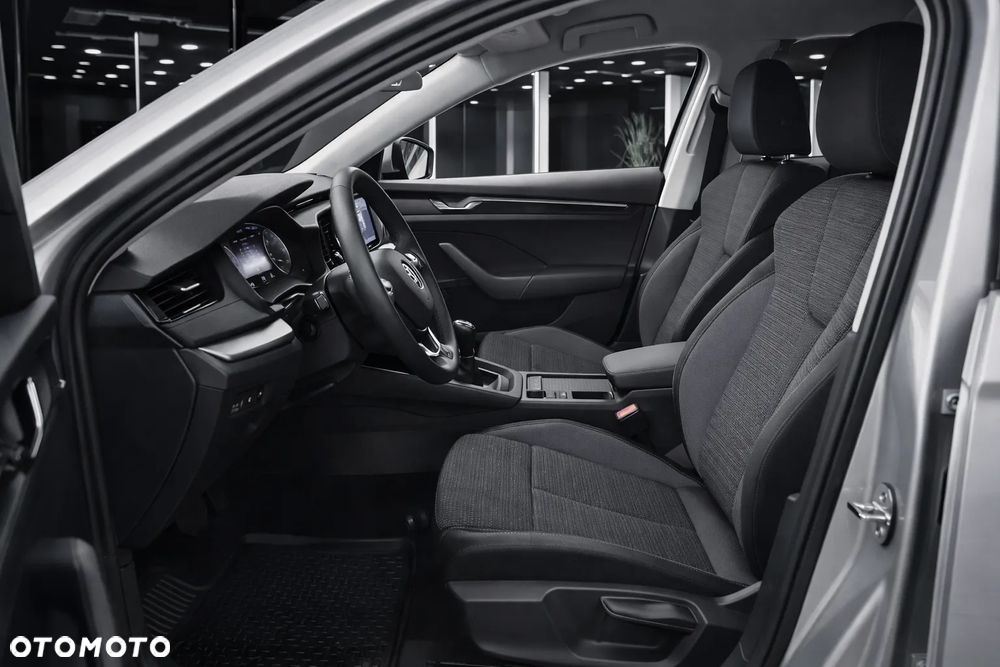 Skoda Octavia 1.5 TSI ACT Ambition - 6