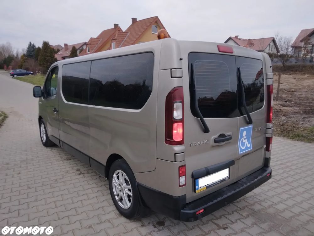 Renault Trafic Grand SpaceClass 1.6 dCi - 6