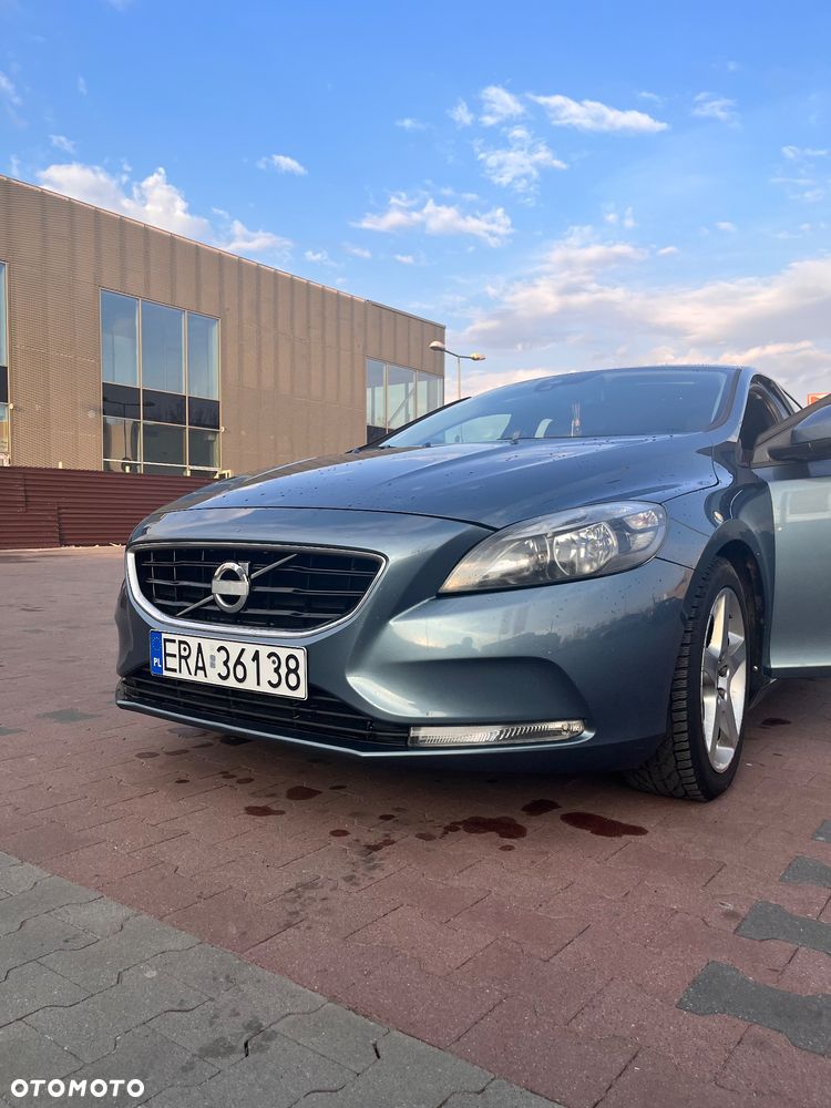 Volvo V40 D2 - 3