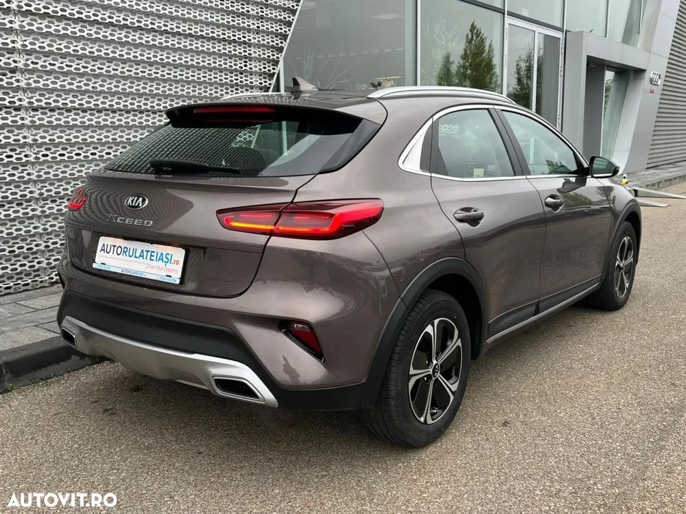 Kia XCeed 1.6 GDI 6DCT PHEV Vision - 3