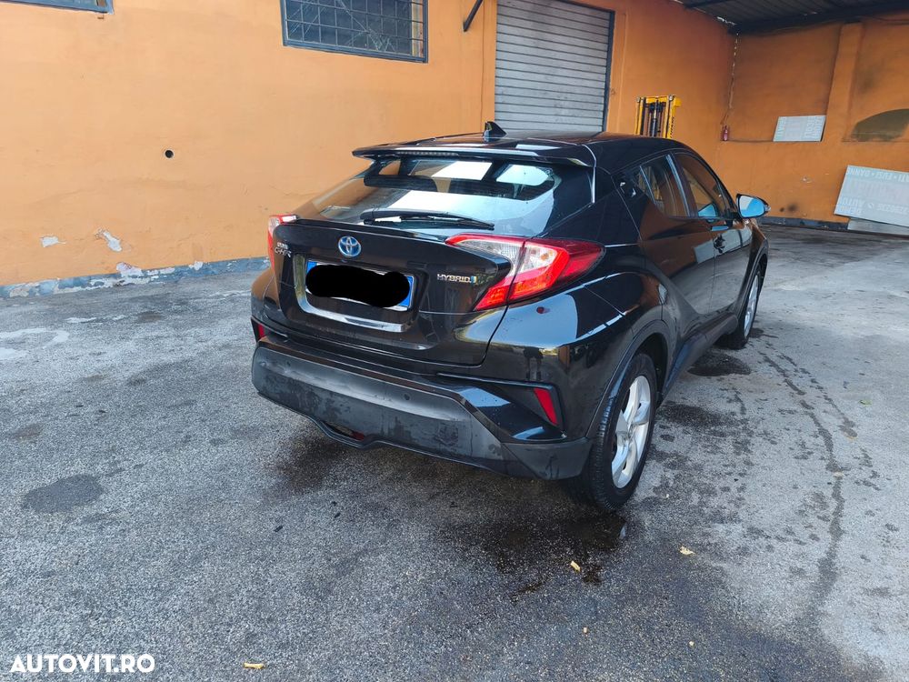 Toyota C-HR Style - 10