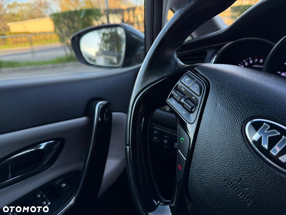 Kia Ceed 1.6 GDI Dream Team Edition - 34