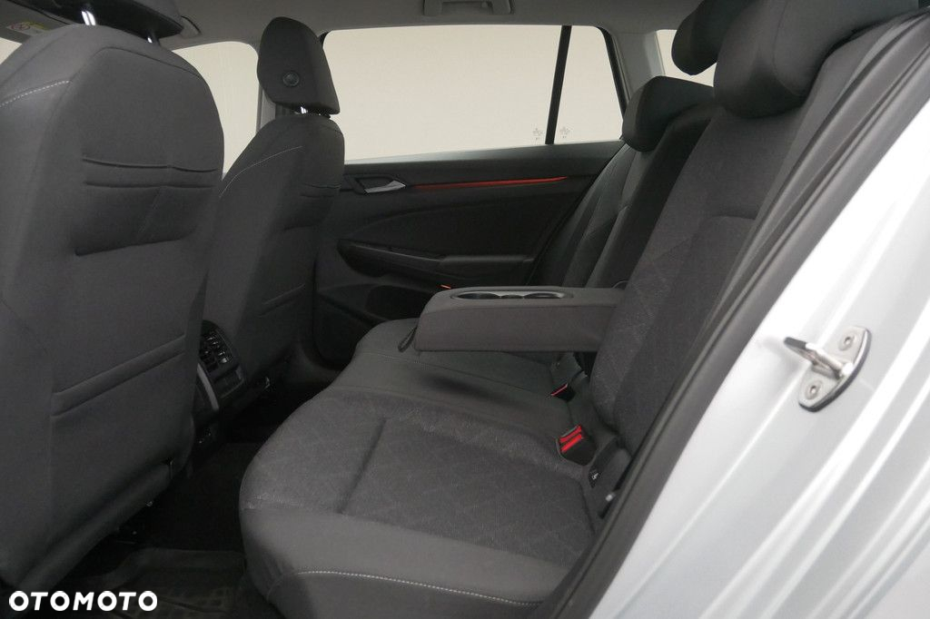 Volkswagen Golf VIII 2.0 TDI Life - 15
