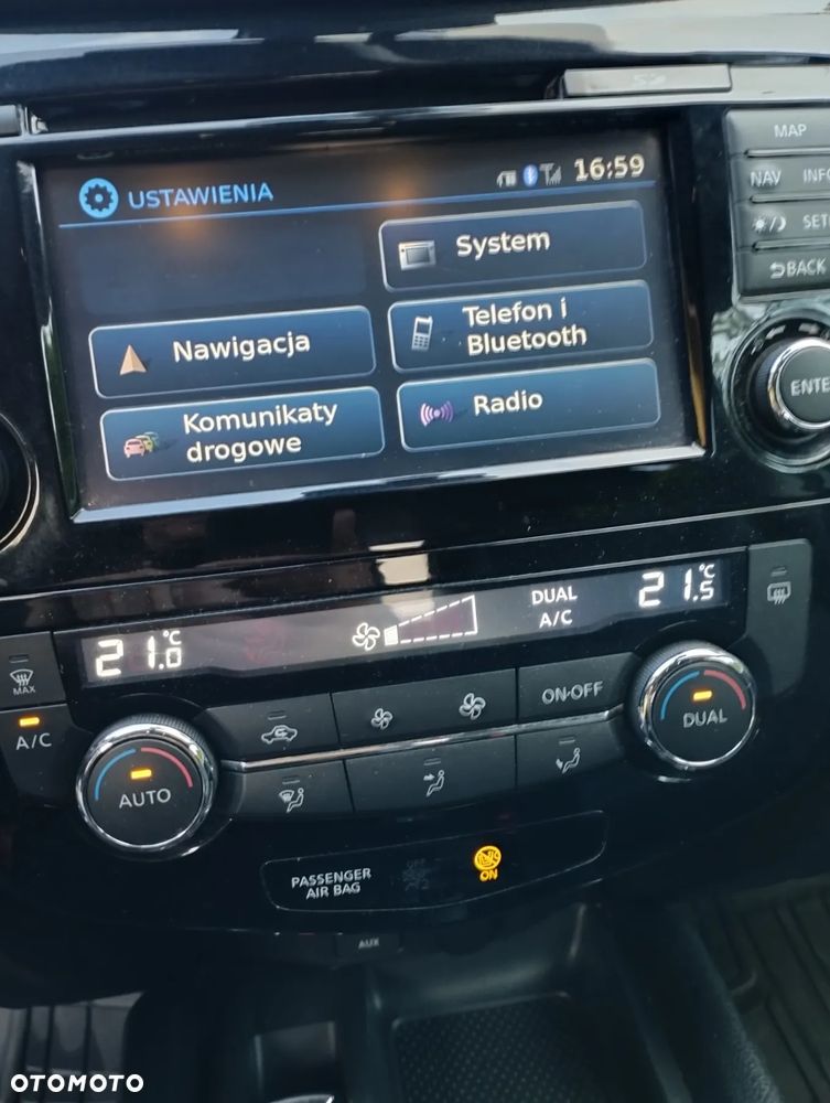 Nissan X-Trail 1.6 DCi Tekna 2WD 7os - 17