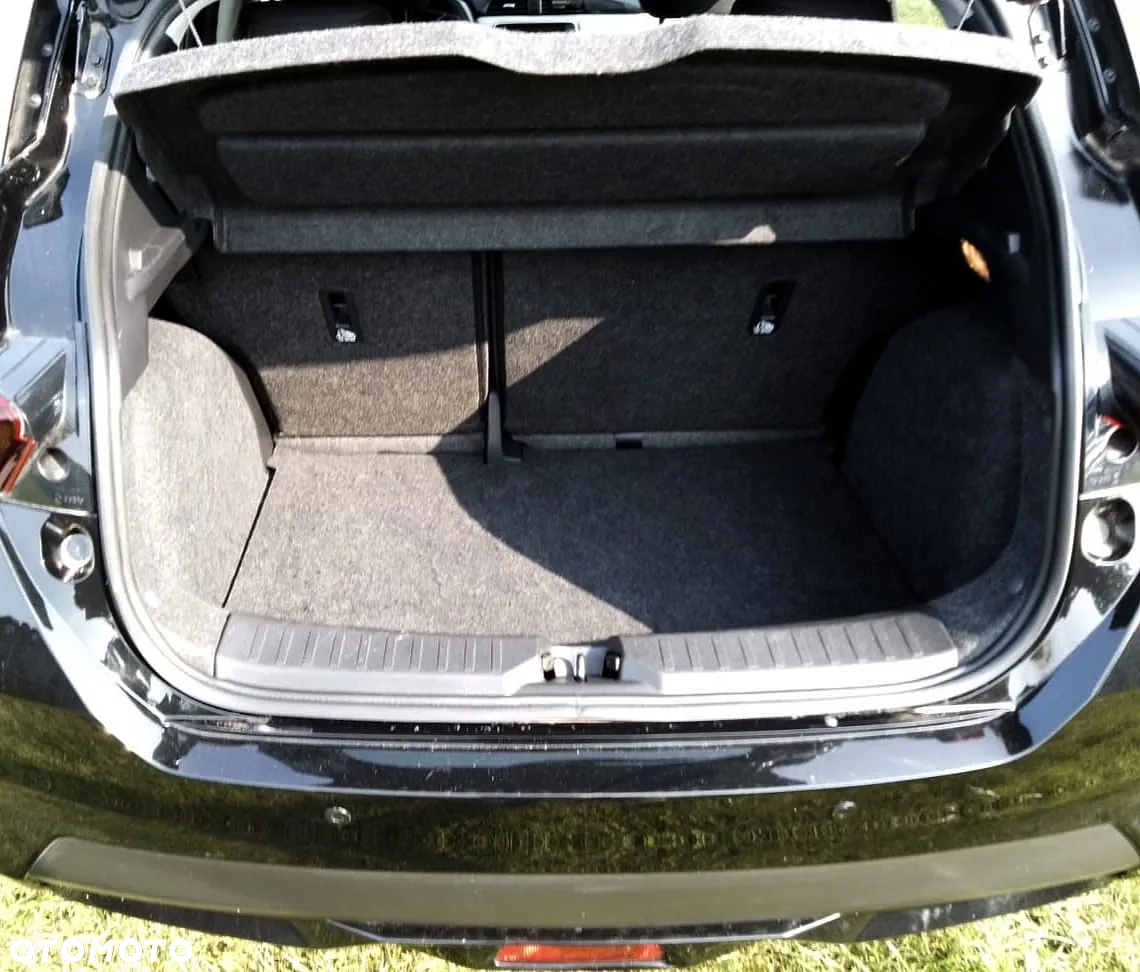 Nissan Micra - 8