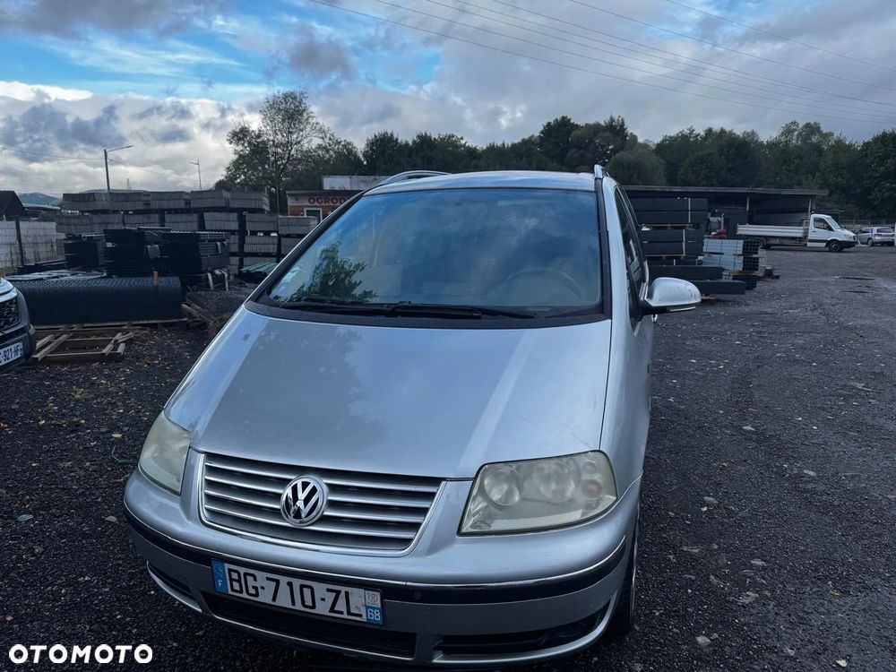 Volkswagen Sharan 2.0 TDI Comfortline - 24