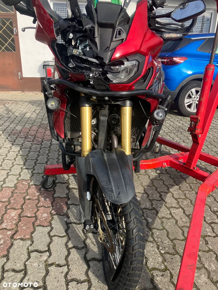 Honda CRF - 8