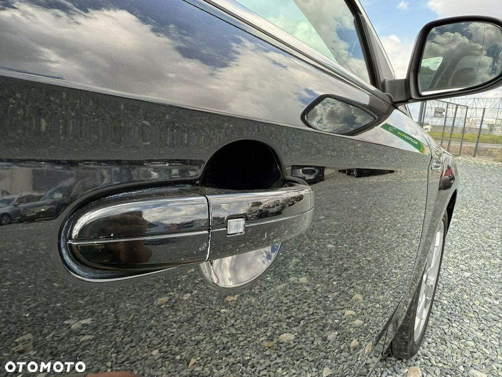 Ford Mondeo 2.0 TDCI Business Edition - 30