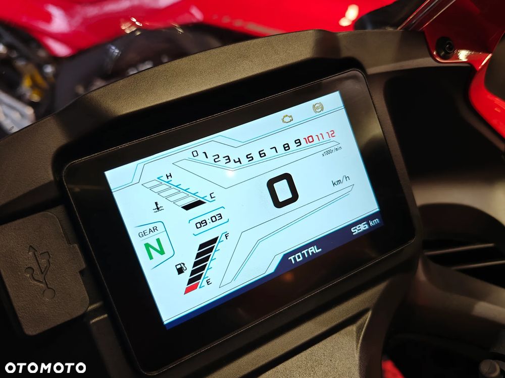 QJMOTOR SRK 125R - 15