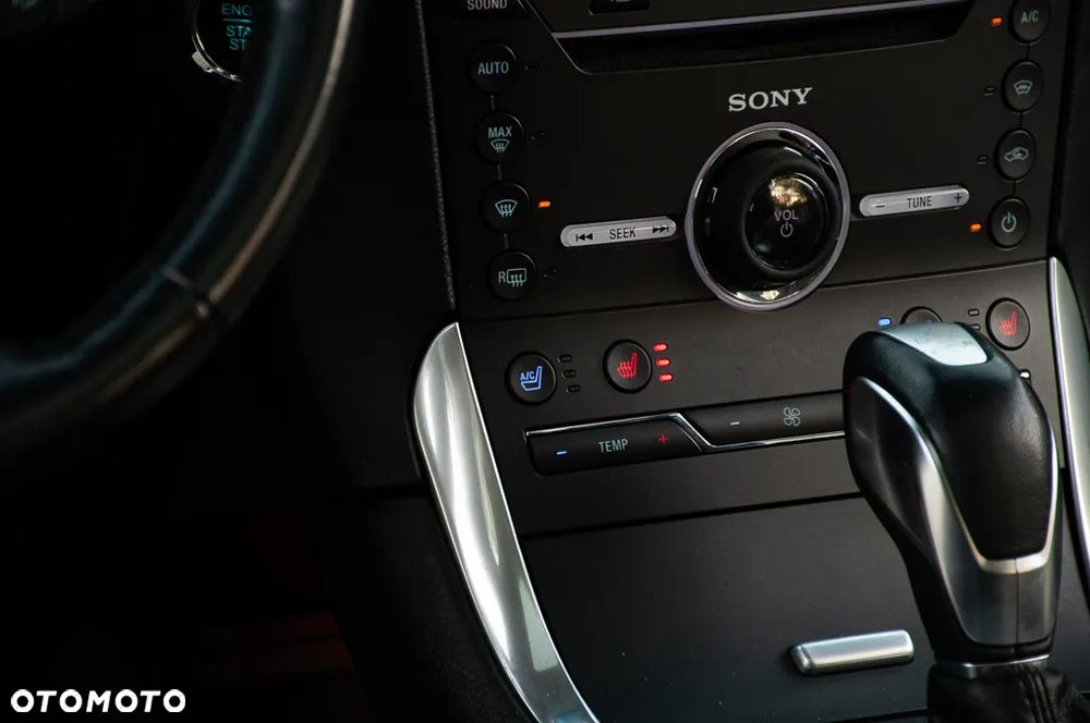 Ford Edge 2.0 TDCi Twin-Turbo 4WD ST-Line - 36