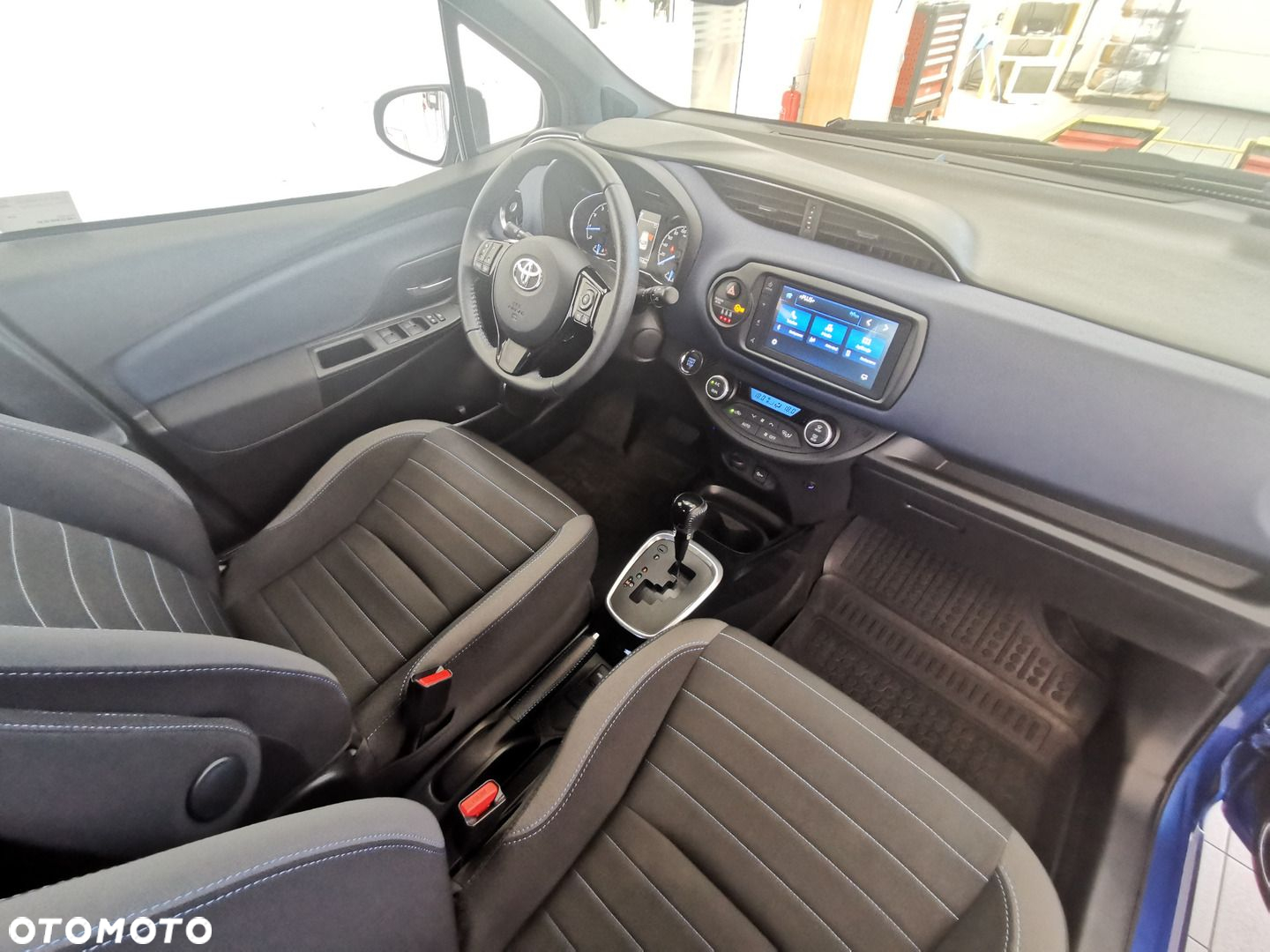 Toyota Yaris - 15