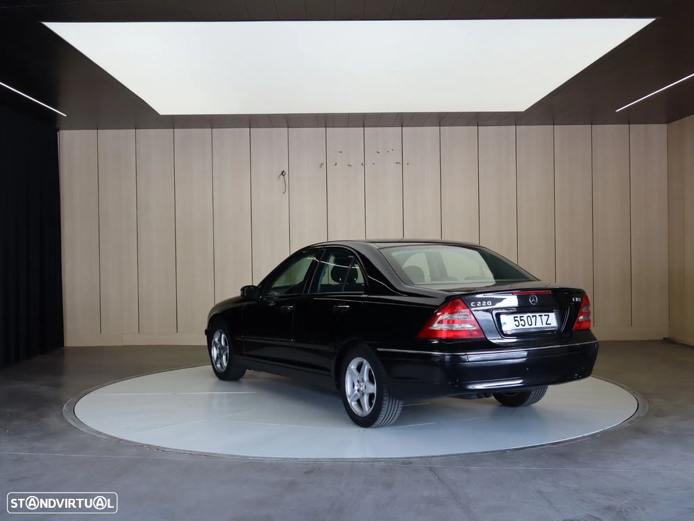 Mercedes-Benz C 220 - 4