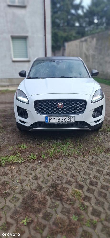 Jaguar E-Pace - 11