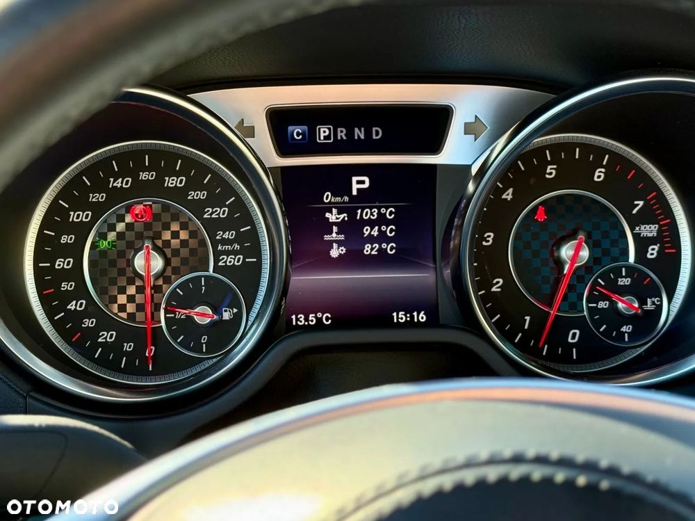 Mercedes-Benz SL - 29