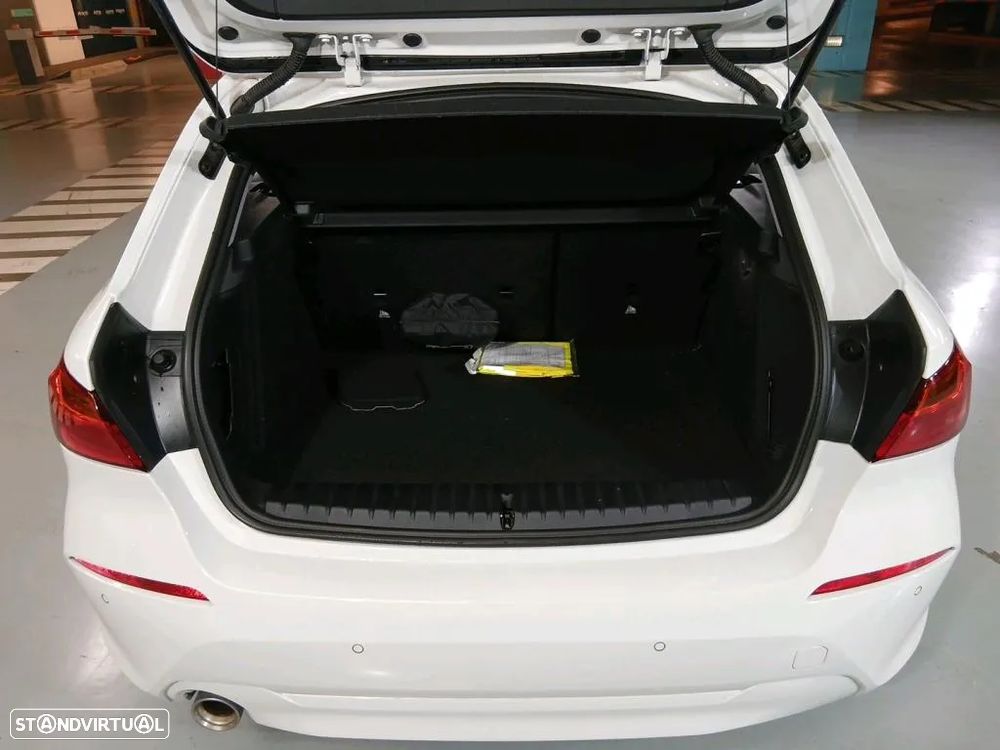 BMW 116 i Advantage - 10