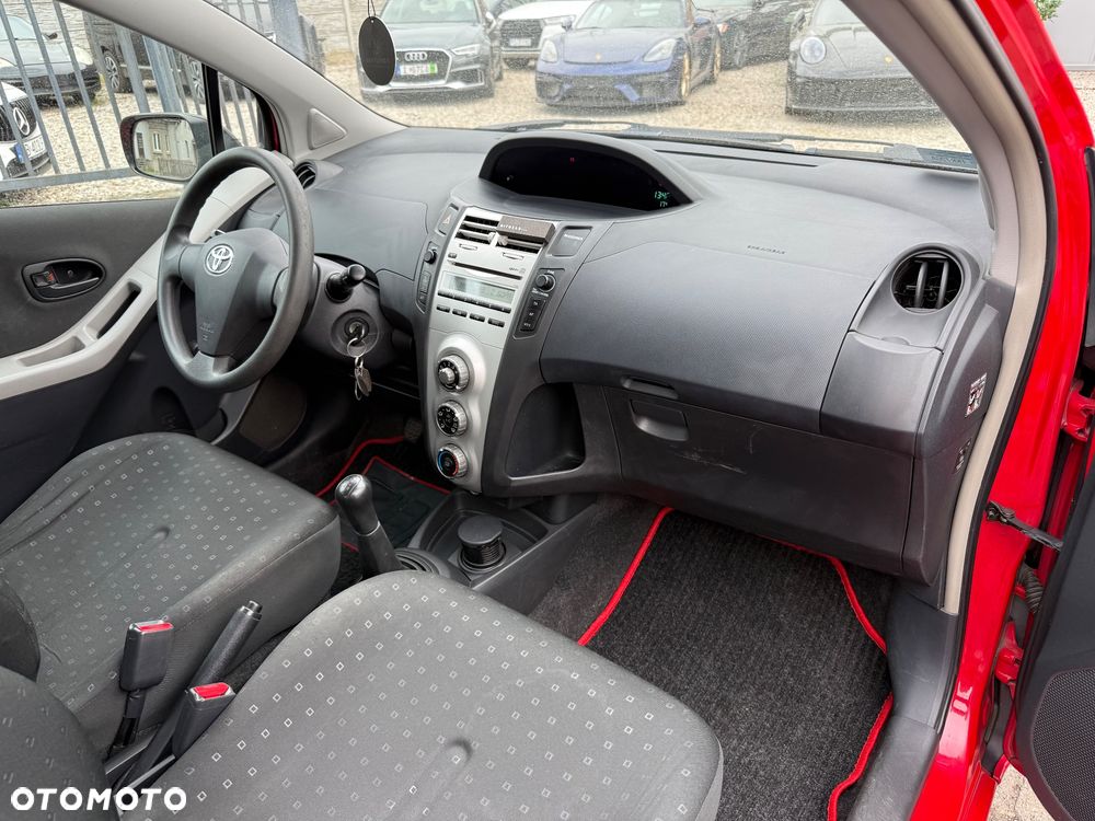 Toyota Yaris 1.3 Luna A/C - 20