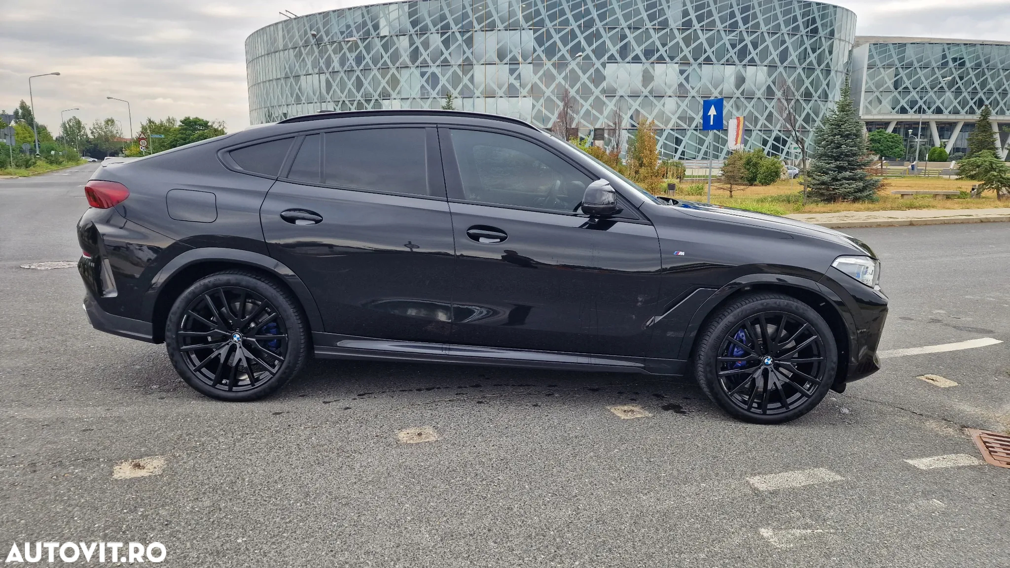 BMW X6 xDrive30d - 23