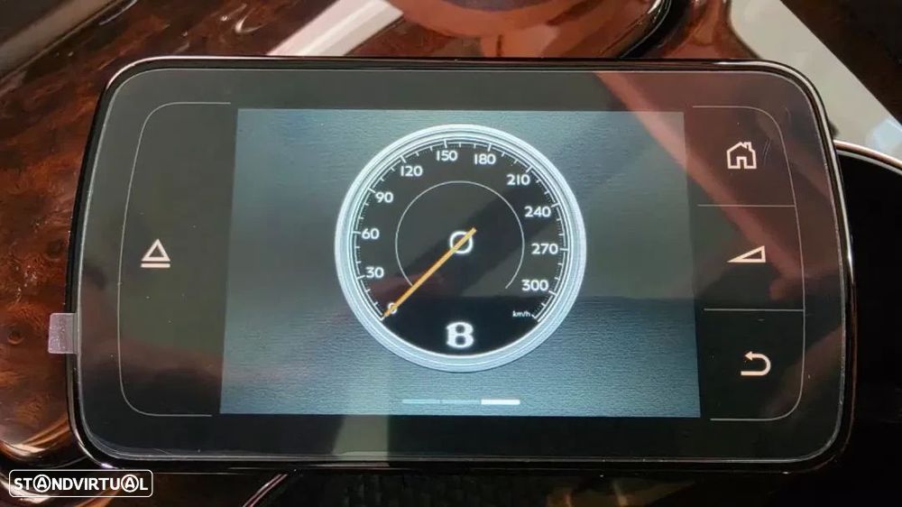Bentley Bentayga Hybrid - 16