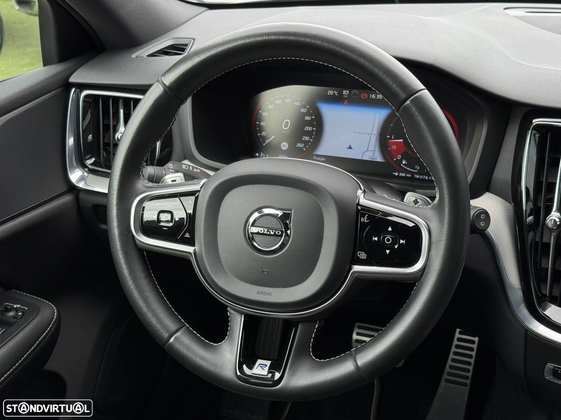 Volvo V60 2.0 D3 R-Design Geartronic - 26