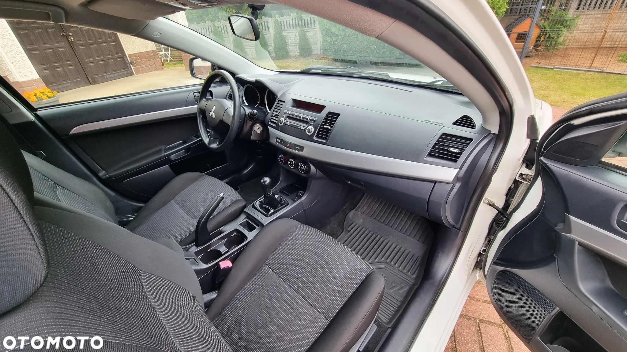 Mitsubishi Lancer 1.5 - 20