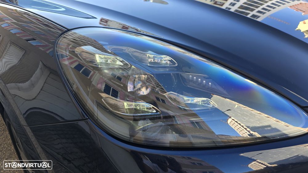 Porsche Cayenne - 29