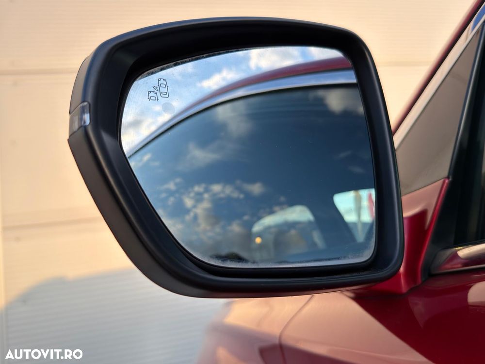 DS Automobiles DS 7 Crossback - 12