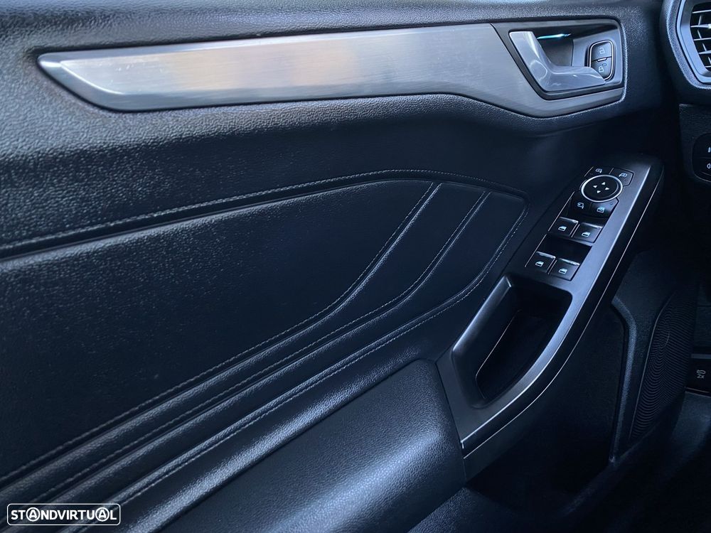 Ford Focus SW 1.5 TDCi EcoBlue Titanium - 31