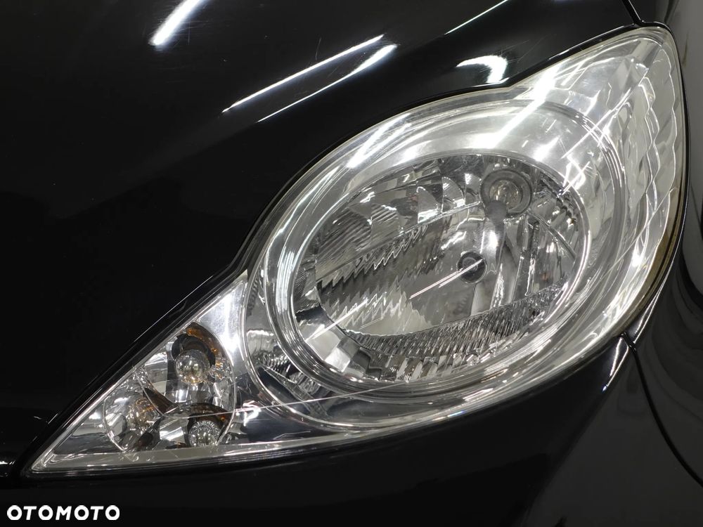 Peugeot 107 70 Filou - 14