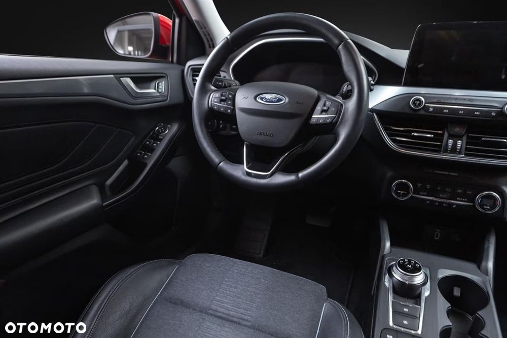 Ford Focus 1.0 EcoBoost Active - 12