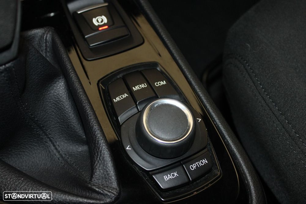 BMW 216 Active Tourer d Advantage - 22