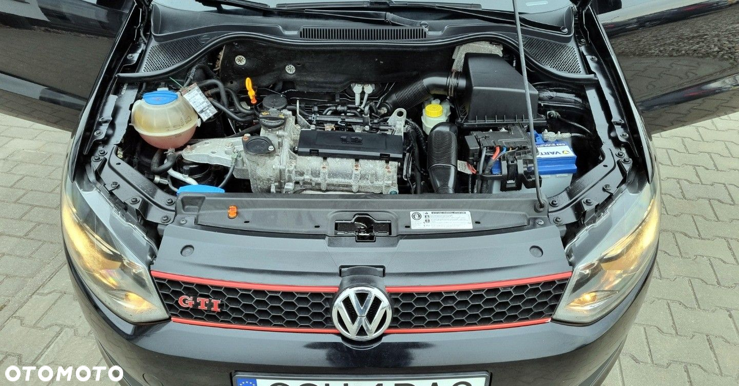 Volkswagen Polo - 30