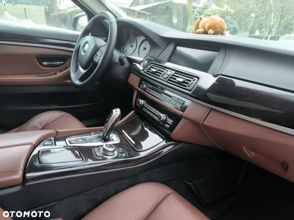 BMW Seria 5 - 8