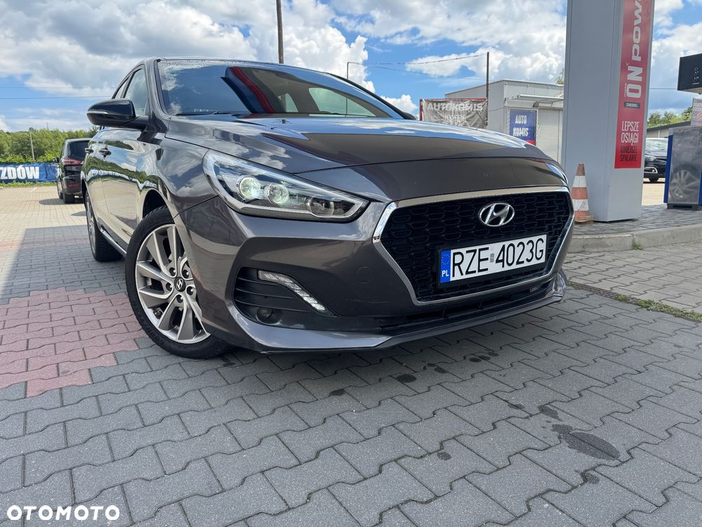 Hyundai i30 1.4 T-GDI DCT Passion Plus - 1