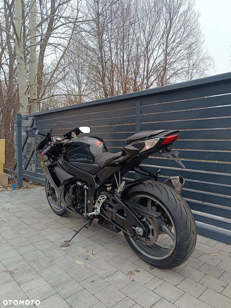 Suzuki GSX-R - 3
