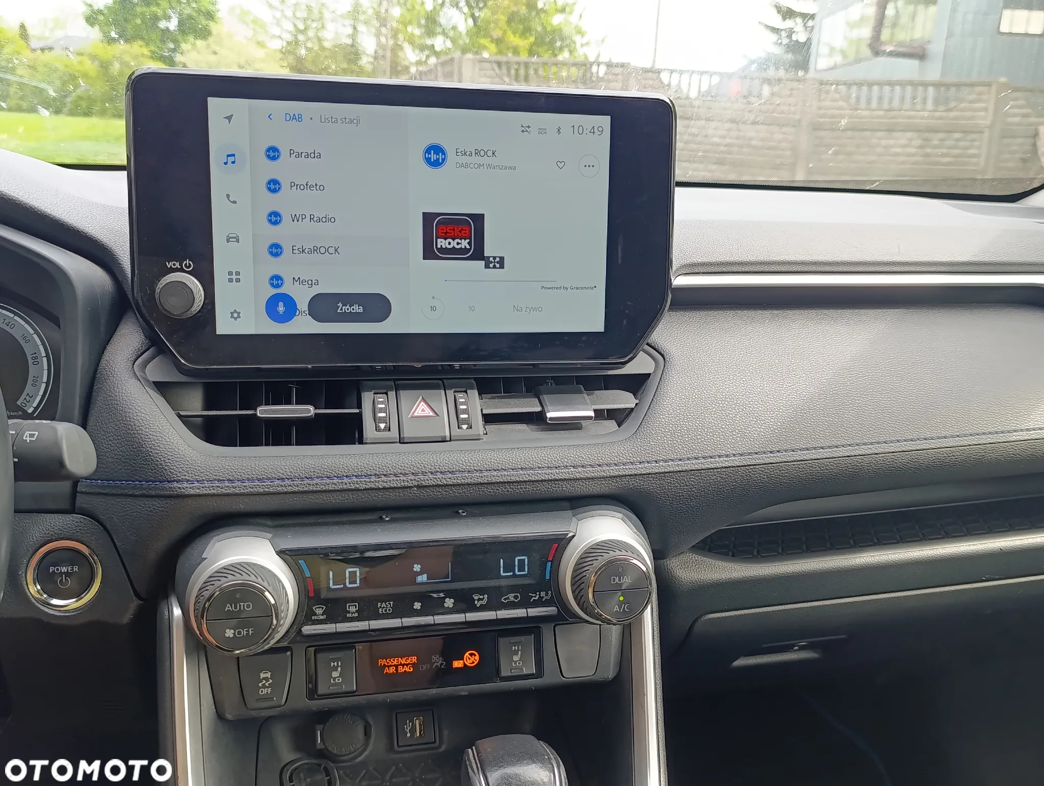 Toyota RAV4 - 11