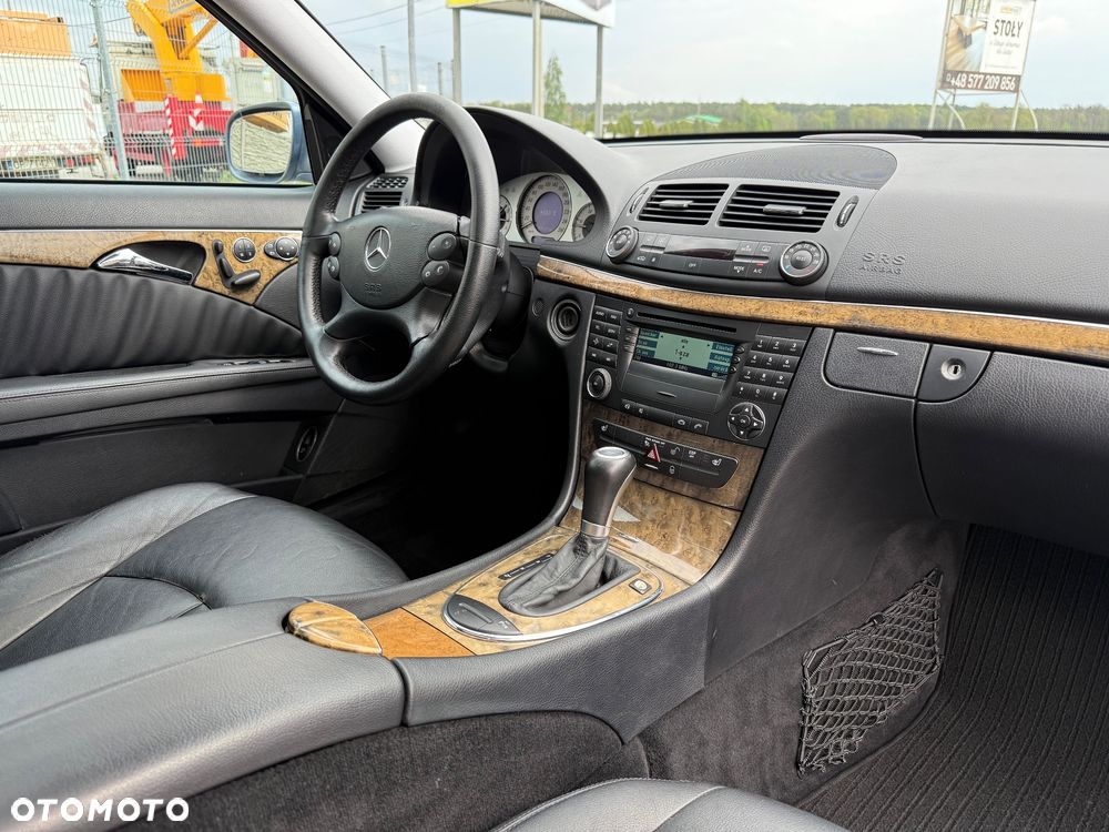 Mercedes-Benz Klasa E 320 CDI 4-Matic Avantgarde - 11
