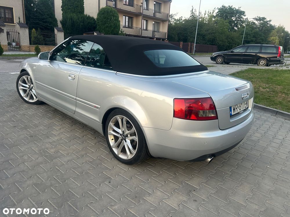 Audi A4 Cabrio 3 - 28