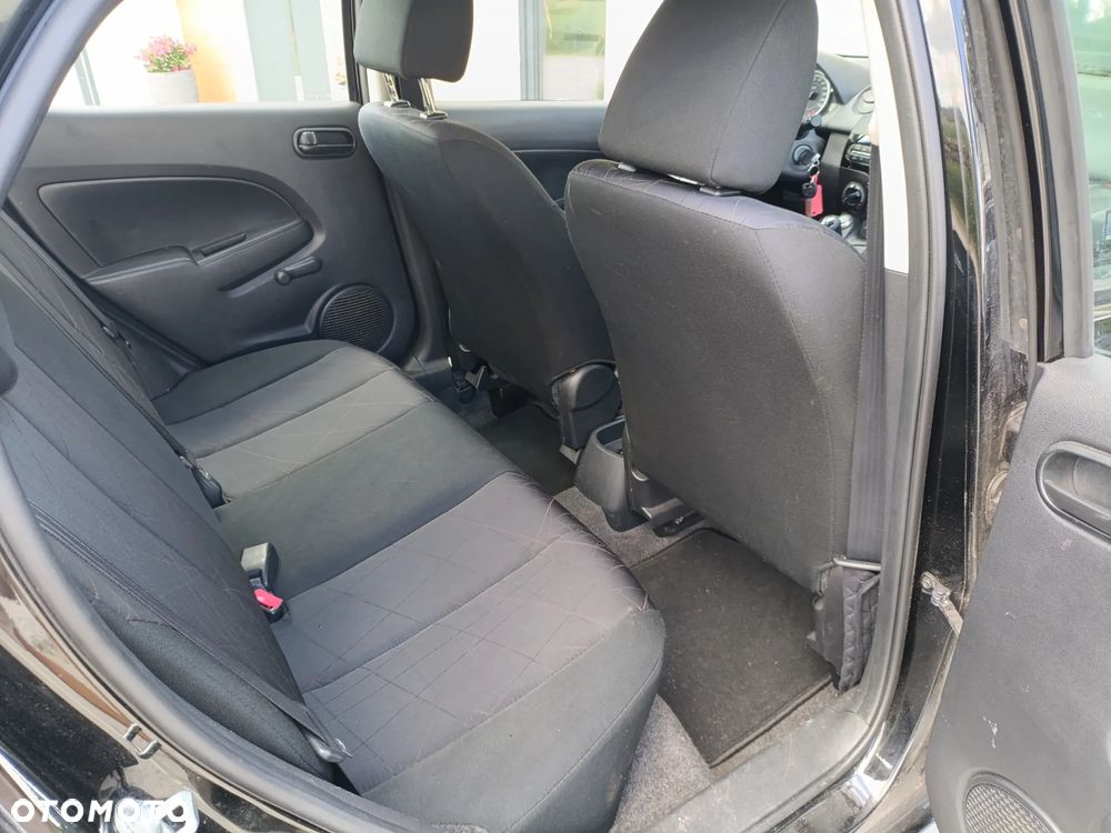 Mazda 2 - 14