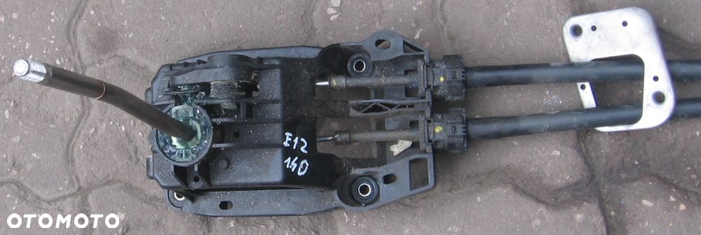 lewarek wybierak linki zmiany biegów COROLLA E12 1.4 D4D TOYOTA - 2