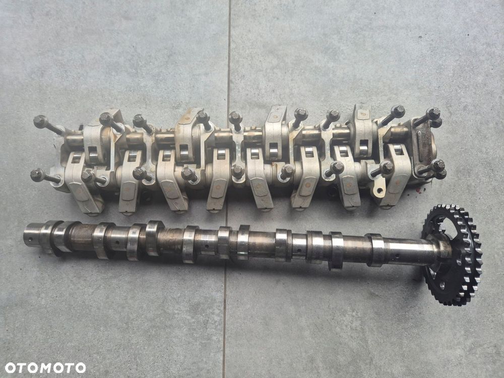 walek walki rozrzadu mercedes cls w219 55 amg - 1